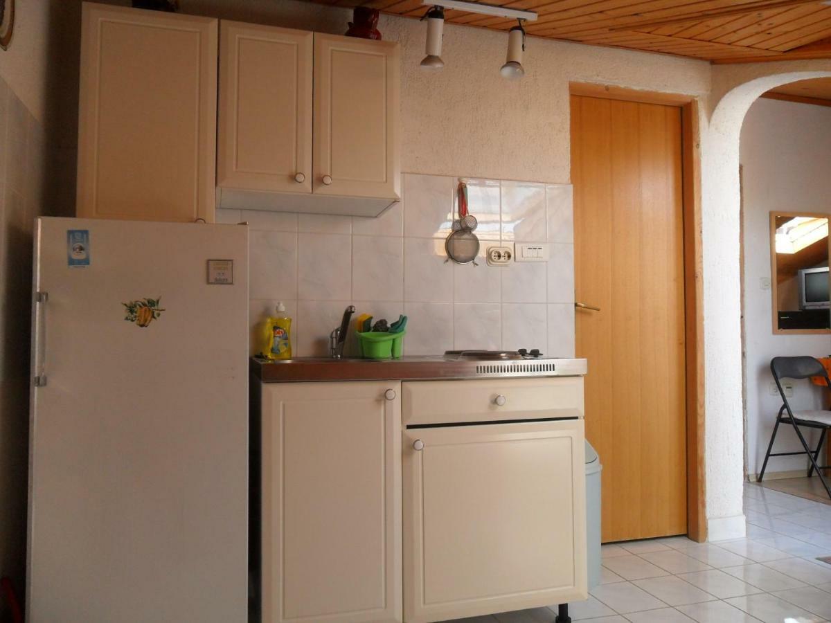 Apartments Simpa 니바이스 외부 사진
